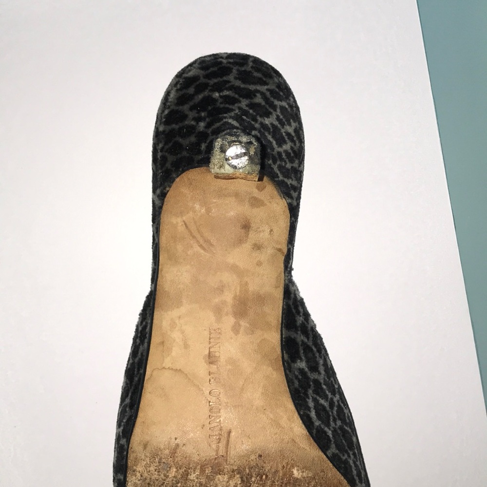 Shoes - Picture 3 of 4